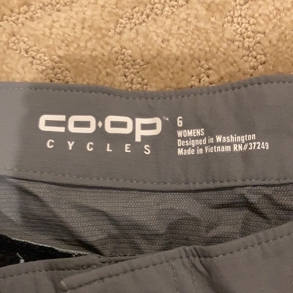 Grey REI Co Op Bike Shorts - Picture 2 of 3